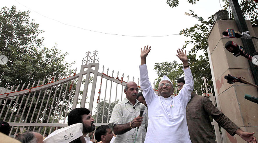 विधेयक  पास होने तक अनशन :अन्ना