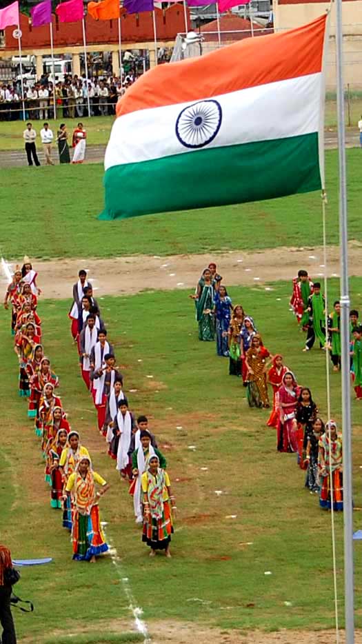 सलामी 15  अगस्त  की