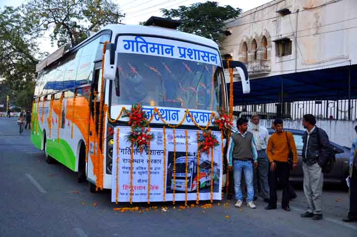 तैयार हो गया बस में प्रशासन