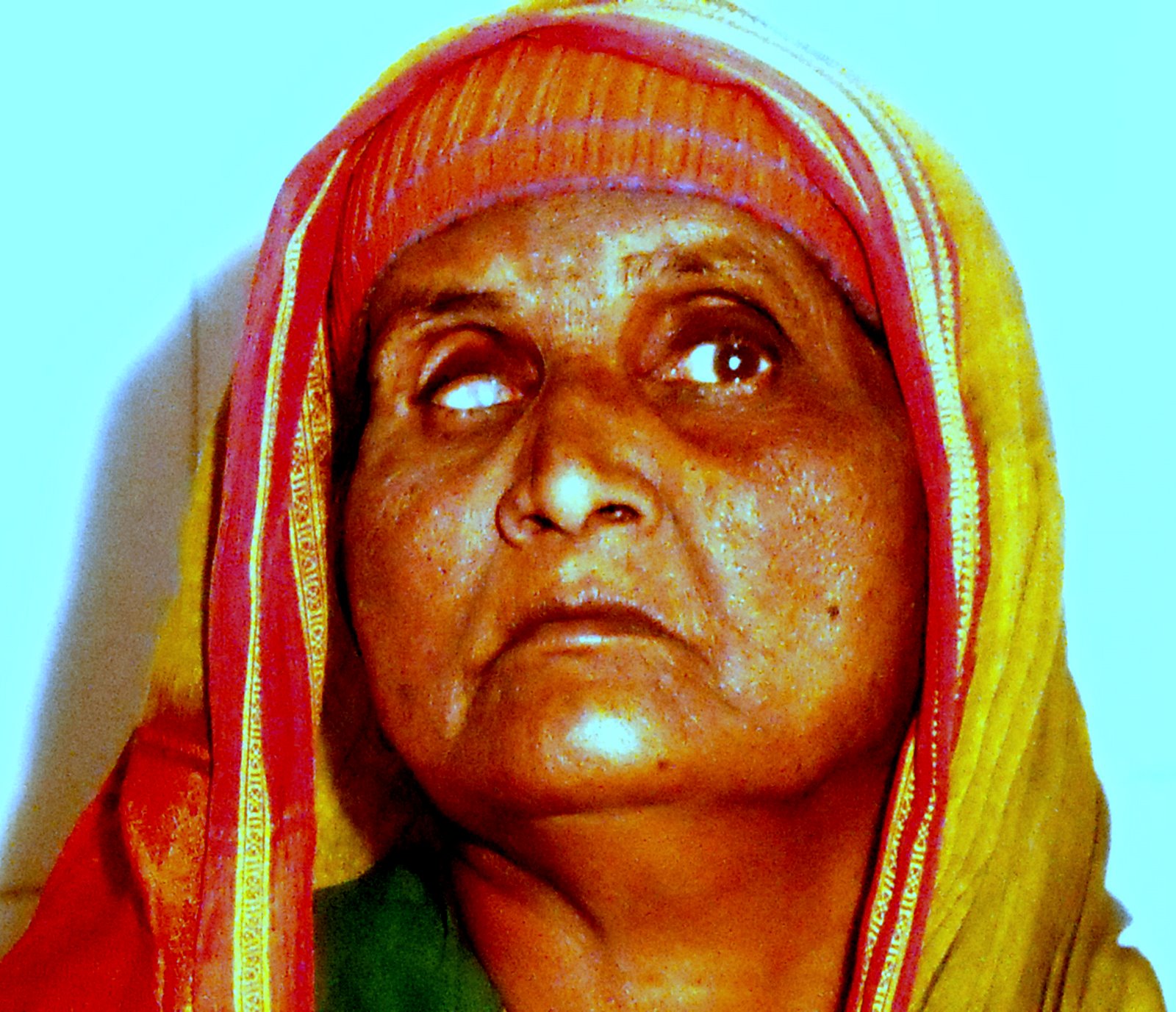कहां गये वे खून के रिश्ते