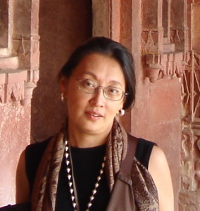 PROF MINJA YANG