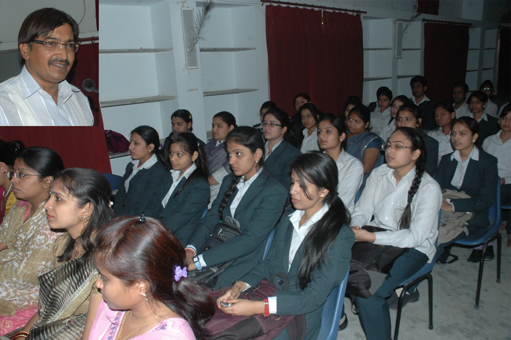 AIM&IT Lakshya 2013 Chief Guest Addressing