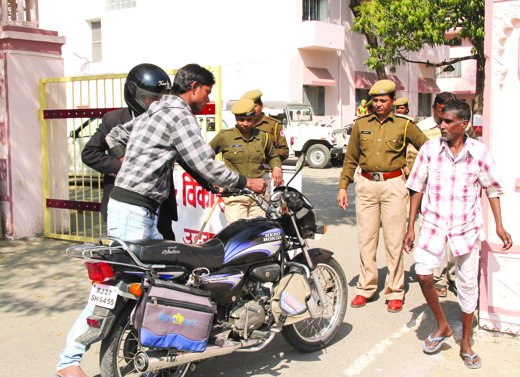 भूमाफियाओं व दलालों का यूआईटी में प्रवेश वर्जित