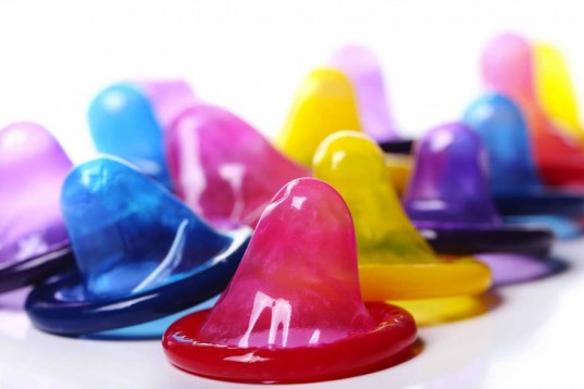 Colorful-condoms