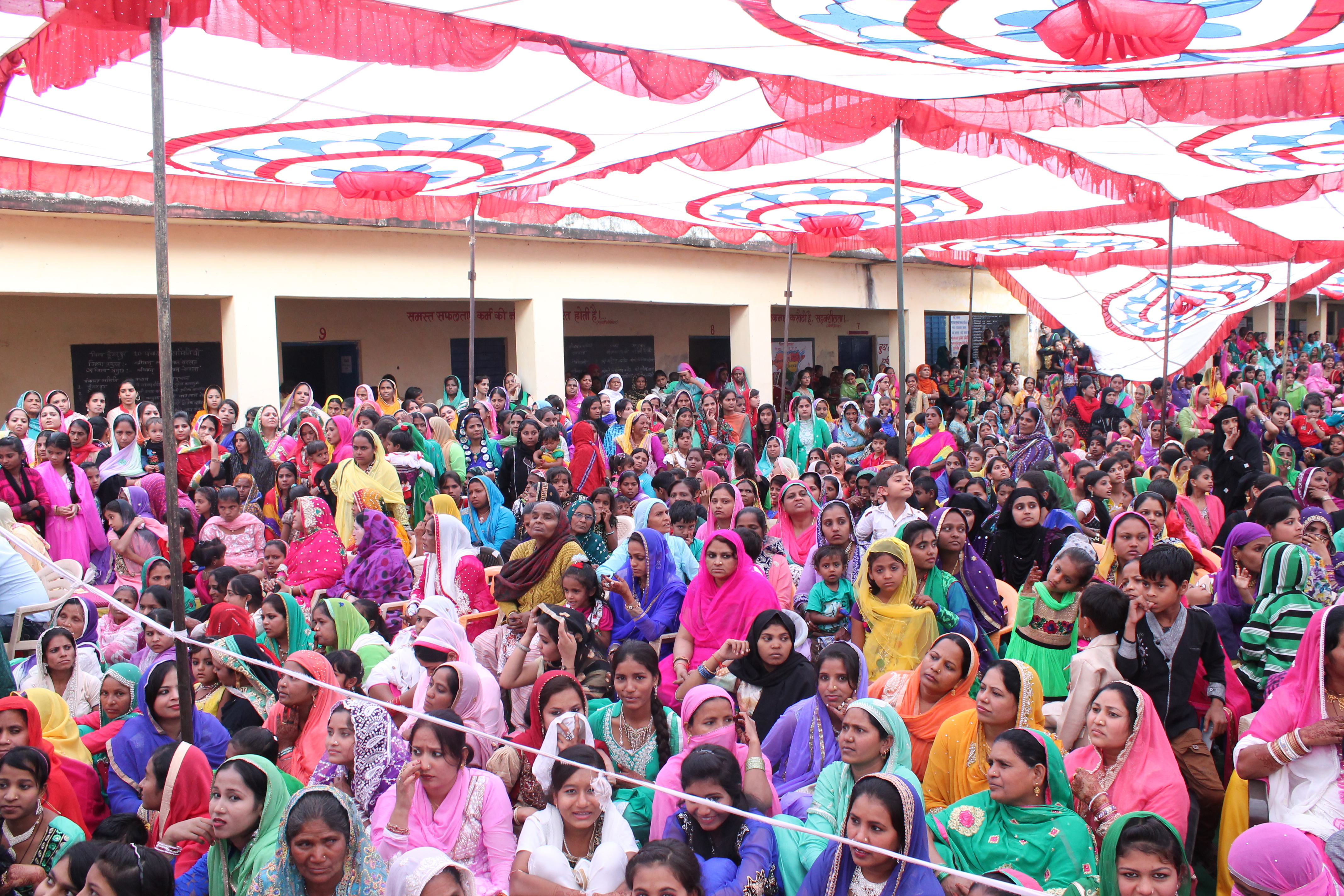 25 जोड़ों का हुआ निकाह  : मुस्लिम समाज का चौथा सामूहिक विवाह समारोह