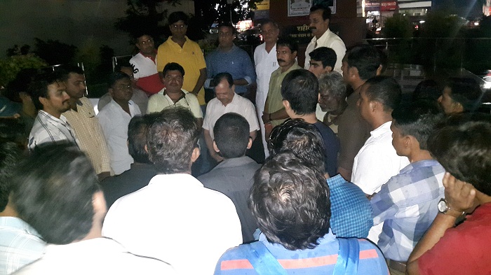 युवा मोर्चा ने दी शहीदों को श्रद्धांजलि
