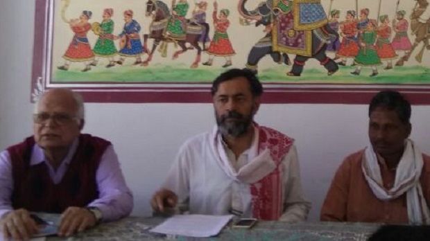 आजादी के बाद की सबसे खराब सरकार- यादव,  स्वराज की आस लिए देश में ही गुलाम है आदिवासी