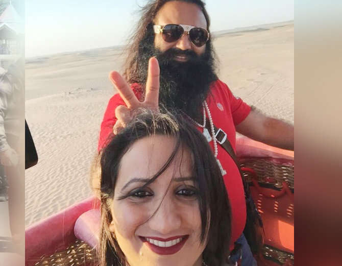 बाबा राम रहीम की अय्याशी की हद, गर्ल्स स्कूल से लड़कियां लाता था, गुफा में बना रखा था स्विमिंग पूल