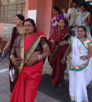 बांसवाडा सभापति के विरोधी भाजपा पार्षद कटारिया से मिले, हटाने पर निर्णय 11 अगस्त को होगा