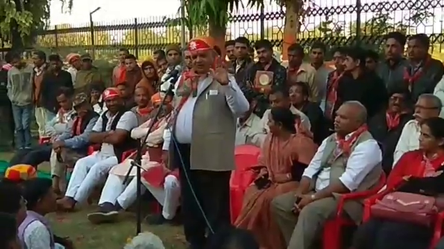 कटारिया के मूंह से निकले नफरत भरे बोल – कहते है हर जिले में पाकिस्तान बनेगा, बेटियां पंचर वाले के साथ भागेगीं, हम जैसे लोग मर गए तो भगवान् तुझे कौन बचाएगा .