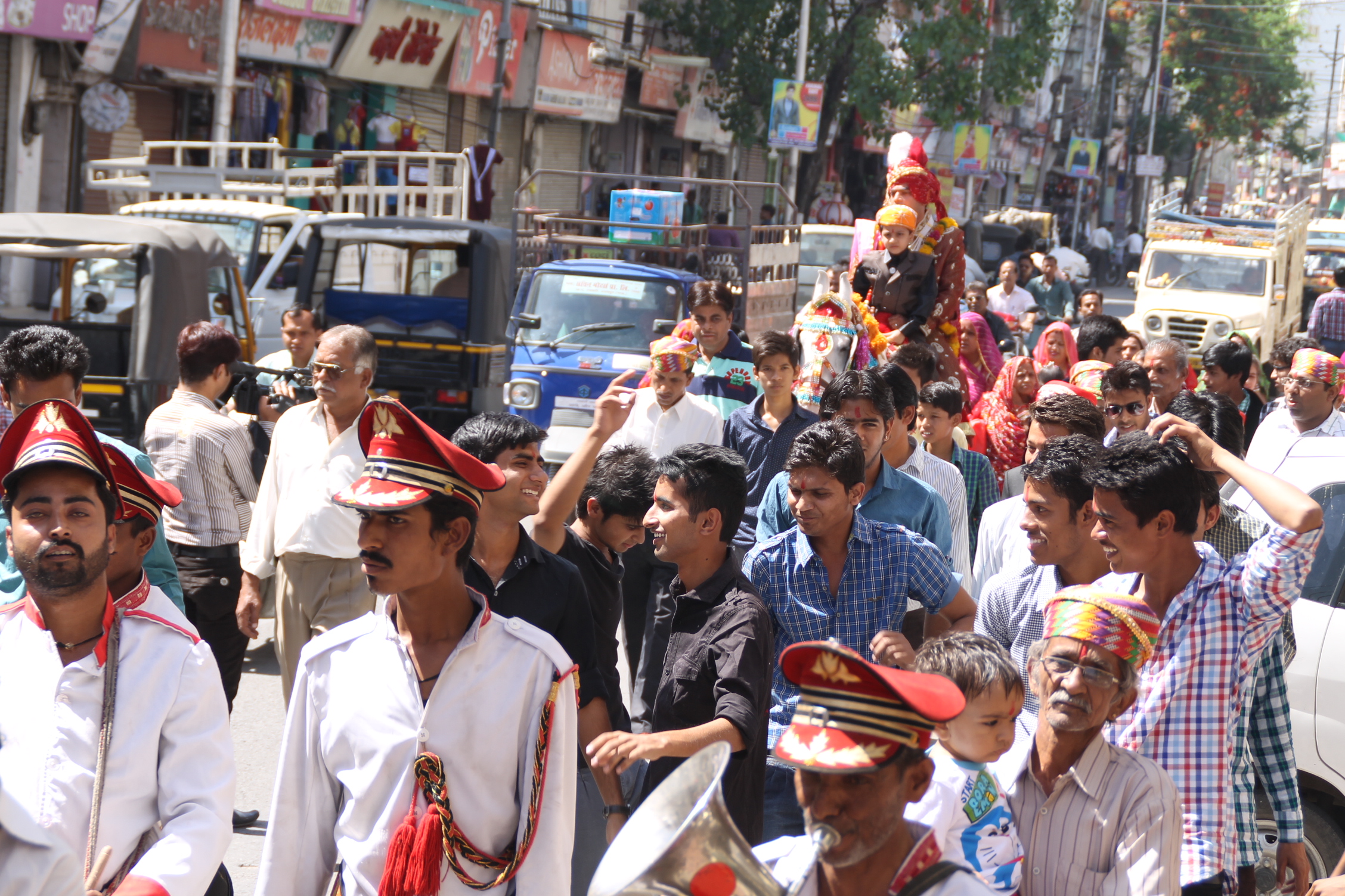 आखातीज पर अबूझ सावों की धूम