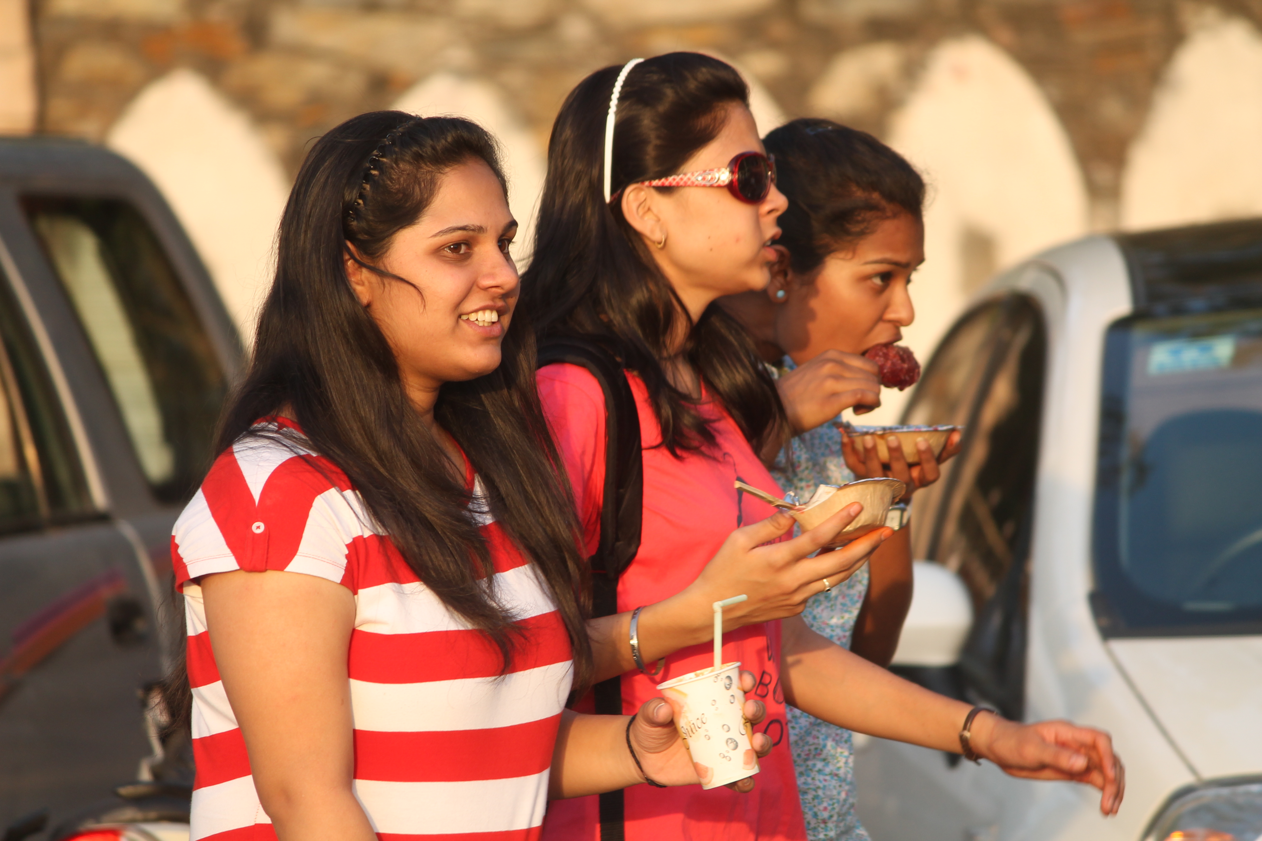 गर्मी हुई तेज, चलने लगी गर्म हवाएं