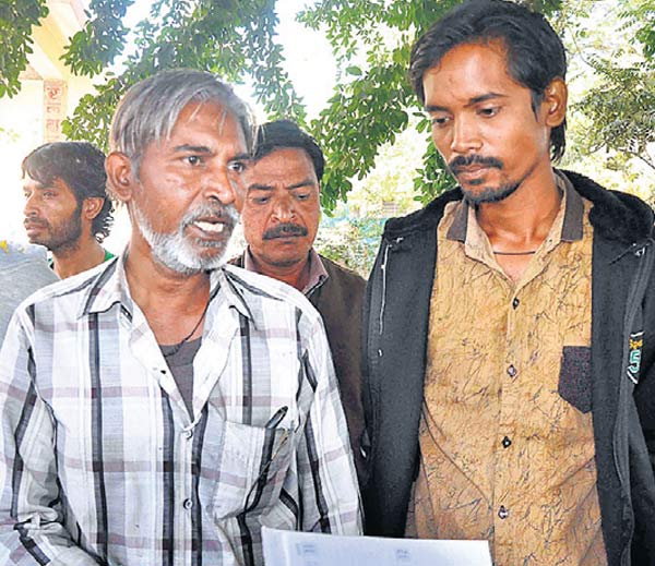 पुलिसवाले की ब्याज उगाही से परेशां होकर की थी महिला ने आत्महत्या