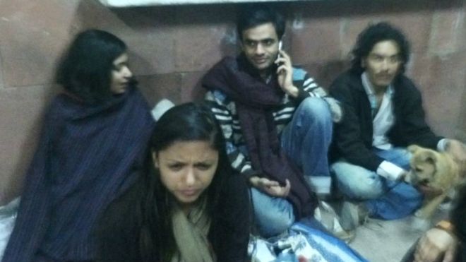 ‘पहली बार लगा मैं मुसलमान हूं’