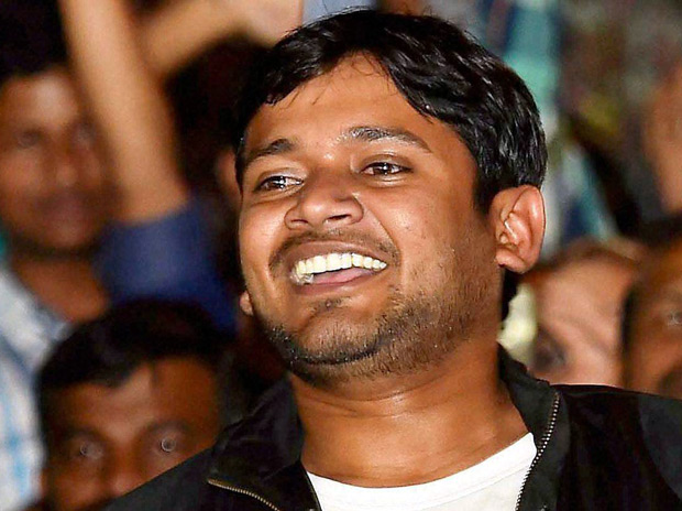 जेब से ठन-ठन गोपाल, इनाम घोषित किया लाखों में