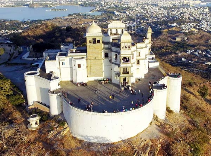 सज्जनगढ़ चमकेगा LED लाइटों से – मंजूर हुए 30 लाख