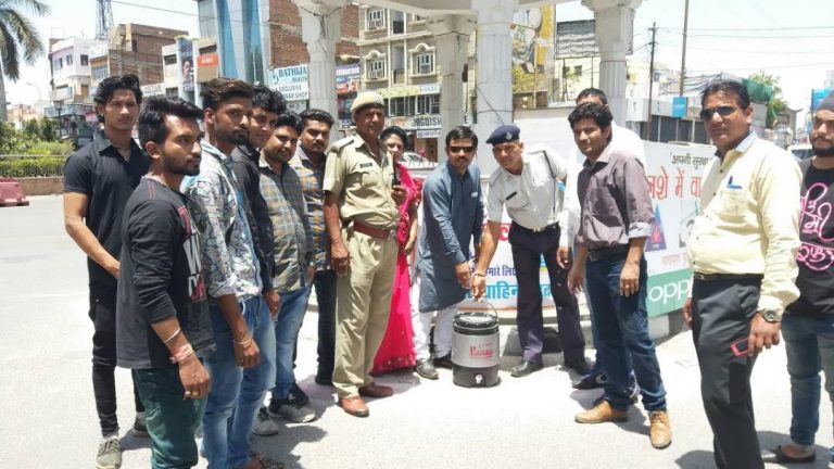 ट्राफिक पुलिस कर्मियों के लिए दीनदयाल वाहिनी की एक अच्छी पहल