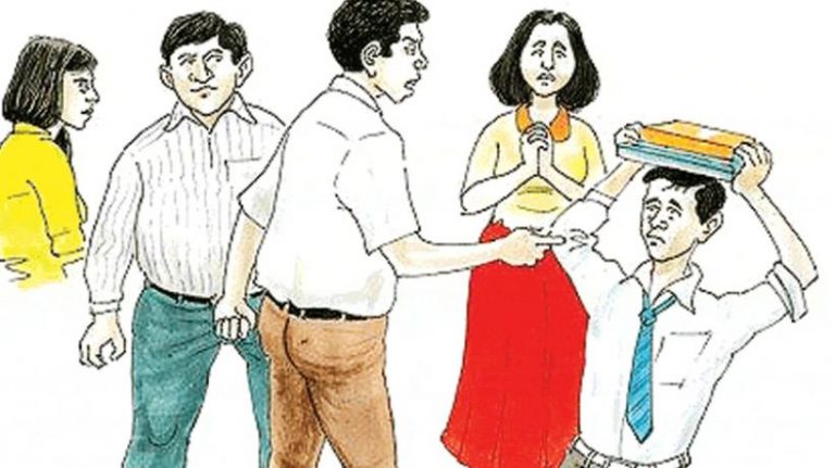 RNT मेडिकल कोलेज में होती रही रेगिंग , सोया रहा कॉलेज प्रशासन – सुप्रीम कोर्ट ने दिए कारवाई के निर्देश