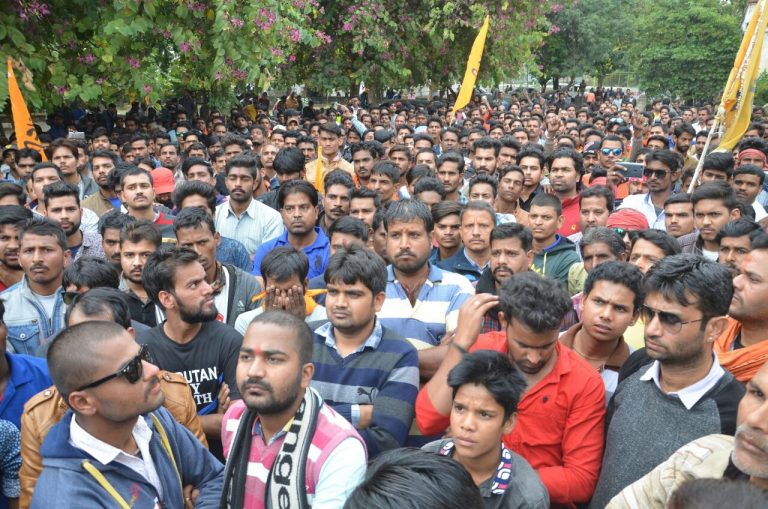 राजसमन्द में मूर्ति हटाने को लेकर हुए तनाव को लेकर “व्हाट्सअप यूनिवर्सिटी” के विद्वानों ने जम कर फैलाई अफवाहें।