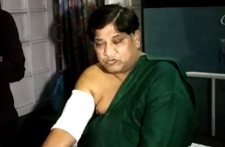 उदयपुर के मुख्य बापू बाजार में हिस्ट्रीशीटर पर नकाबपाशों ने की फायरिंग .