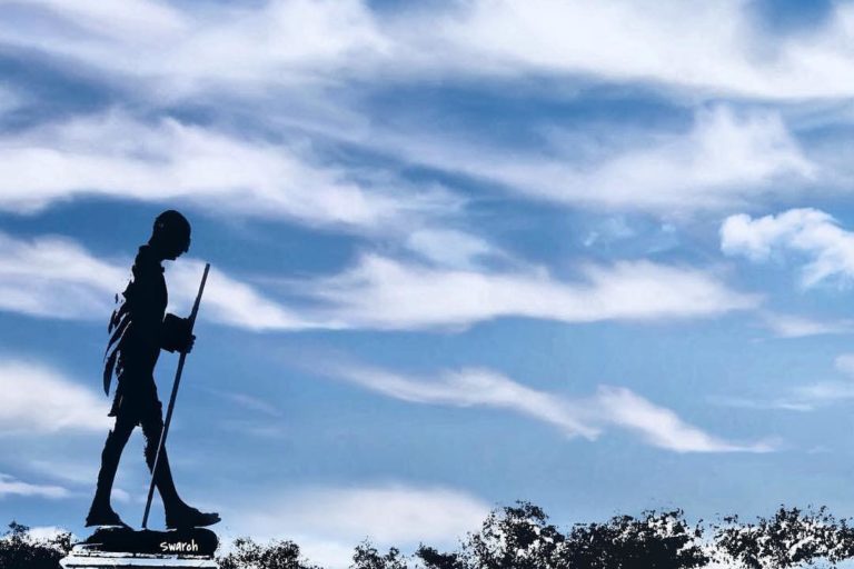 एक दिन की जयंती, एक दिन की श्रद्धा, और एक दिन का सम्मान।