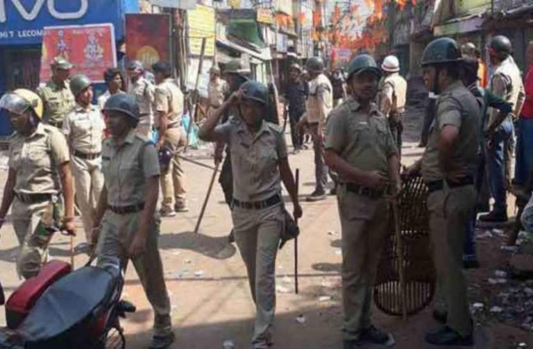 पश्चिम बंगाल: मुर्शिदाबाद के बालीग्राम में भिड़े कांग्रेस और टीएमसी के कार्यकर्ता, वोटर की हत्या