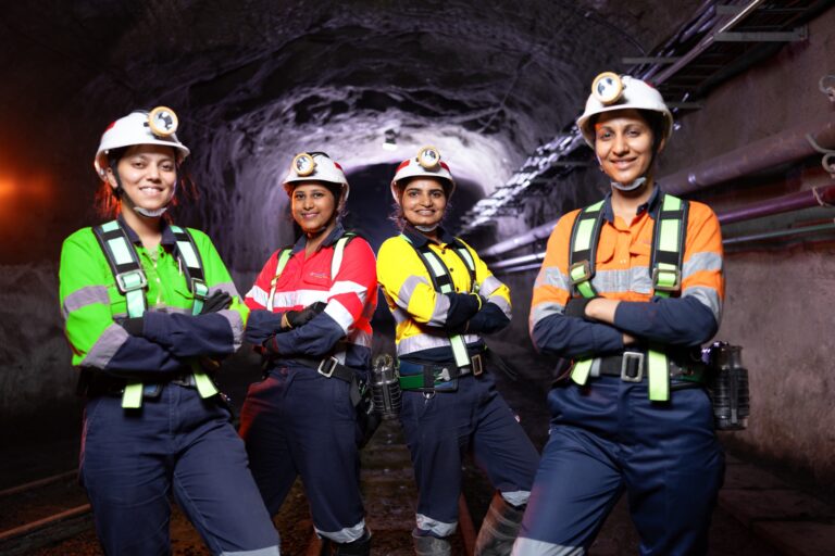 वेदांता ने महिलाओं की भागीदारी का लक्ष्य बढ़ाकर 35% किया।